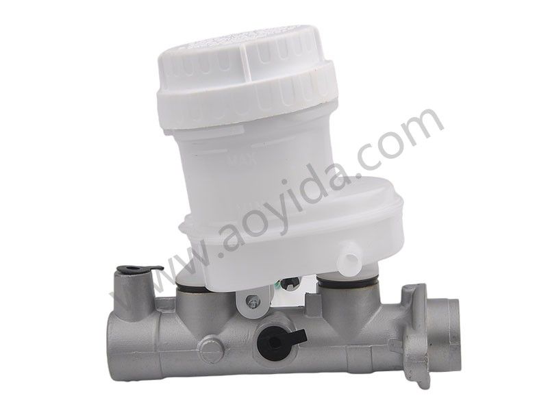AD22003 Brake Master Cylinder product photo