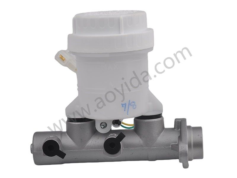 AD22027 Brake Master Cylinder product photo