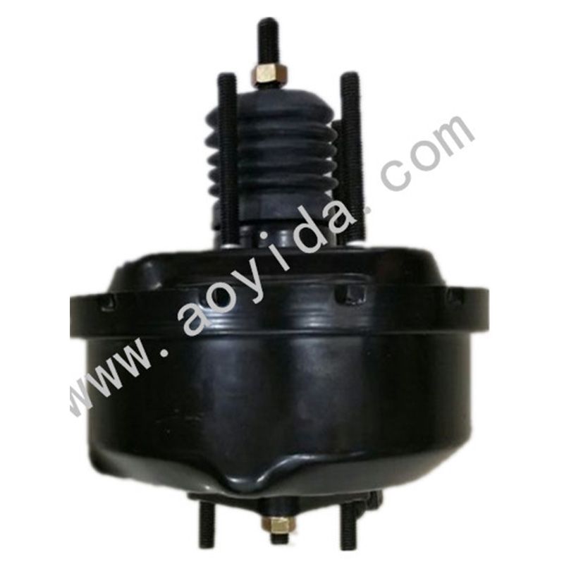 MB004500 Vacuum Brake Booster product photo
